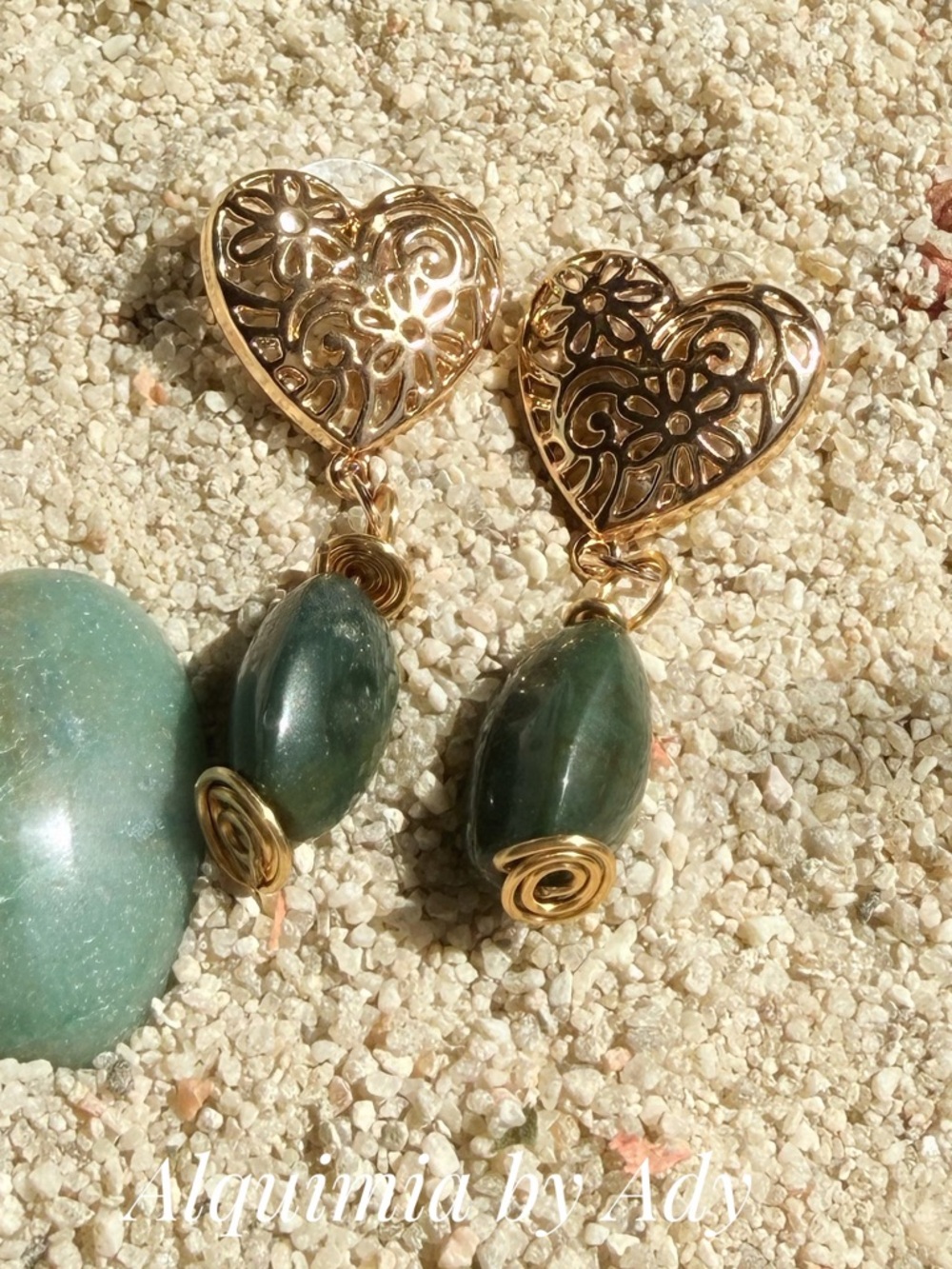 Alquimia Gold Filigree Heart Earrings with Green Stone Drops